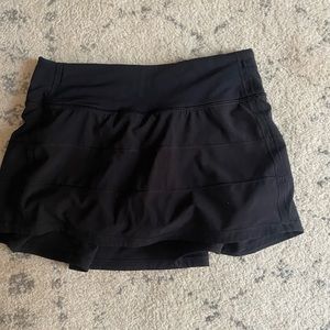 black lulu skirt